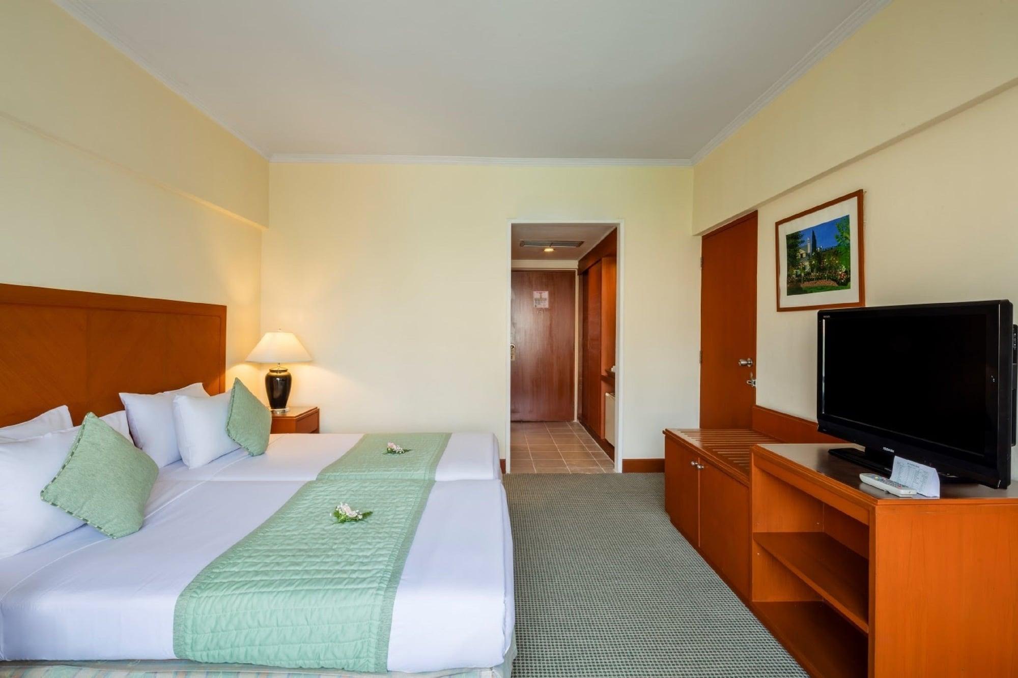Bangkok Palace Hotel Екстериор снимка