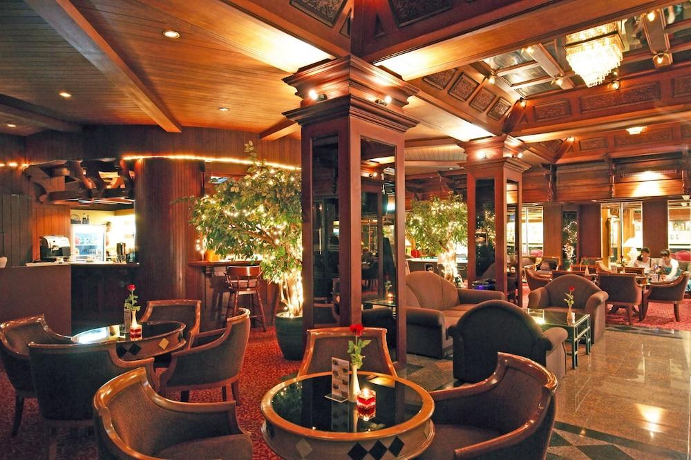 Bangkok Palace Hotel Екстериор снимка