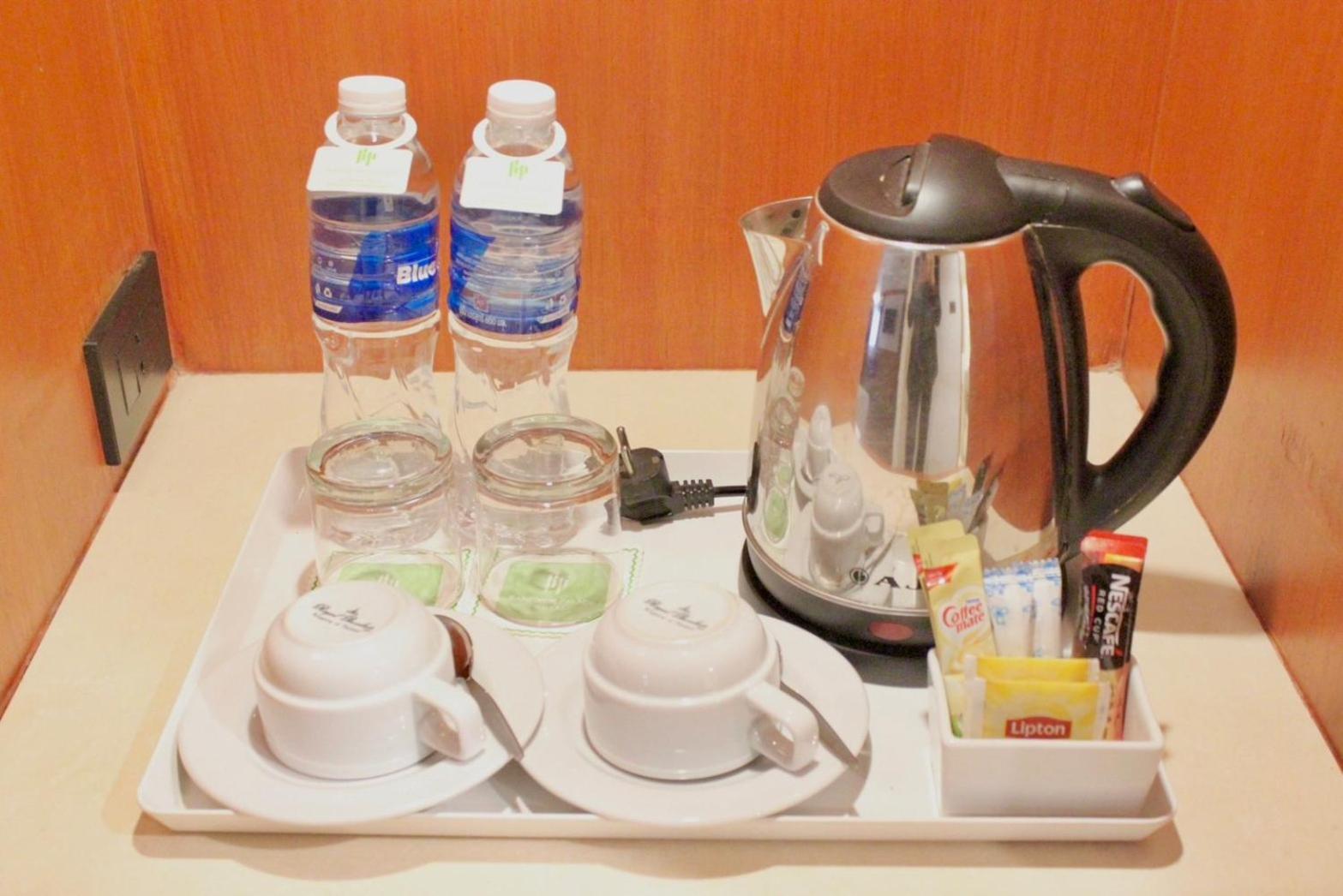 Bangkok Palace Hotel Екстериор снимка